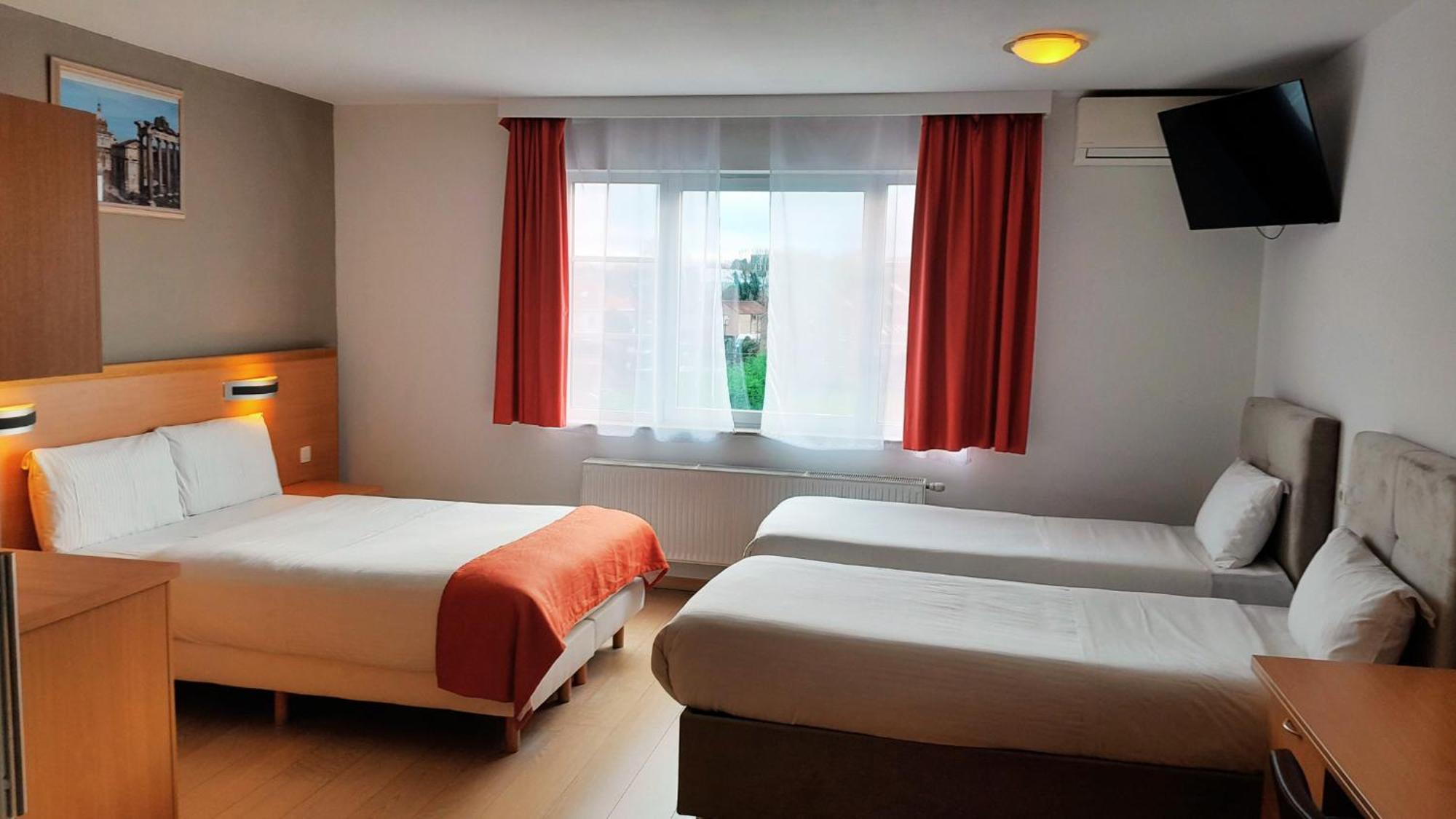 Hotel Taormina Brussels Airport Zaventem Exterior photo